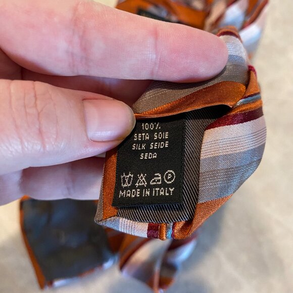 15 High End Patterned Silk Ties Brooks Brothers, YSL, Valentino, Hastings - Picture 13 of 15